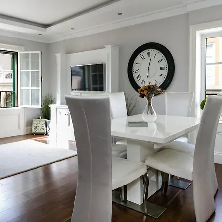 Apartment Weforyou 2 Bedrooms Penthouse At Center